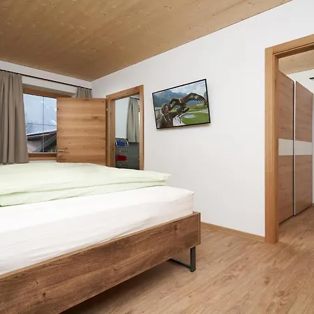 Apartment Stunning In With Wifi&3 Bedrooms *